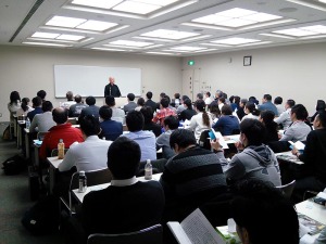 写真1：吉田一心先生の講演